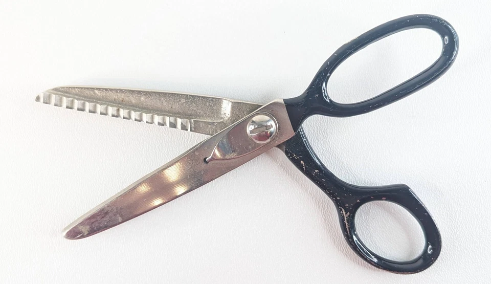 Vintage Pinking Shears 7.5" Scissors M-4 – Excellent Used – Sewing/Craft Tool - Image 2 of 4