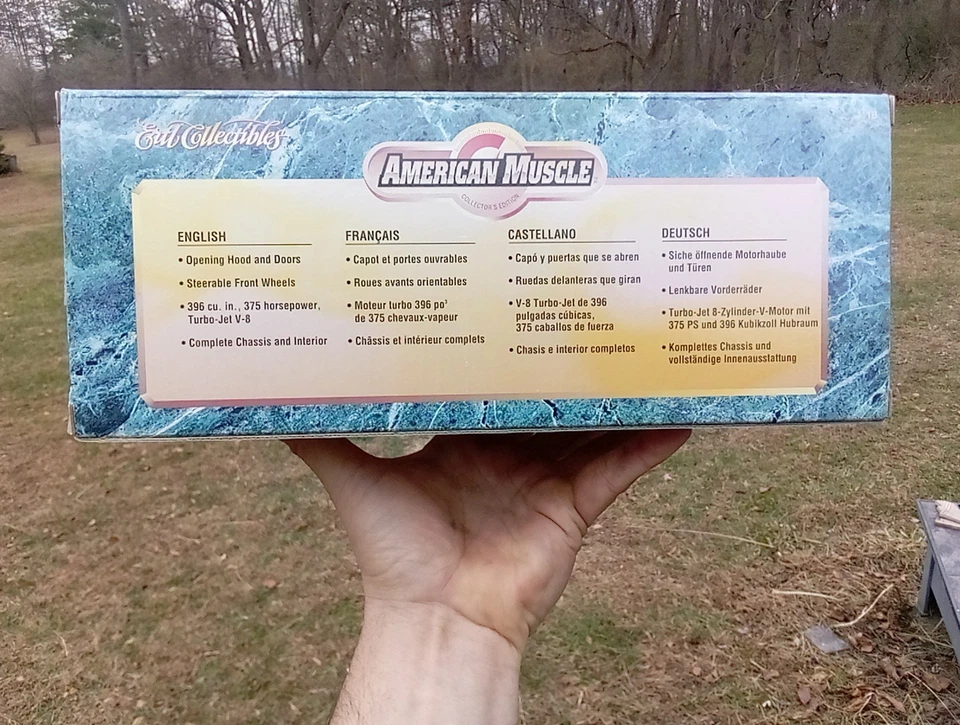 Vintage Ertl 1969 Camaro Convertible SS396 American Muscle 1/18 Diecast Toy Car - Image 4 of 4