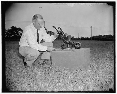Cotton planting,John Randolph,engineer,Bureau,Agriculture Engineering,1938
