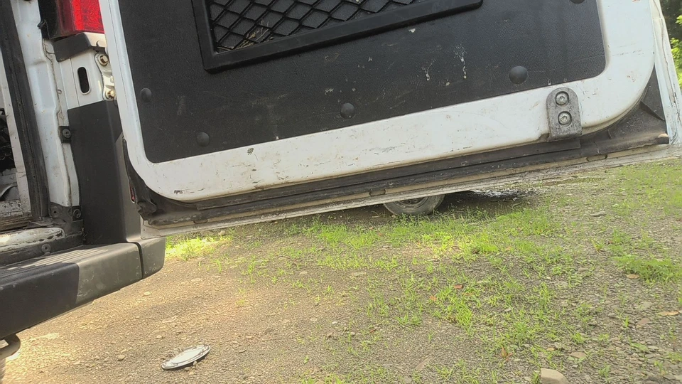 14 DODGE PROMASTER 3500 Back Door (high Roof 99.4") PASSENGER Foto 2 de 2