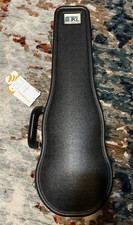 New With Tags TKL Brand 1/4 Size Violin Hard-Shell Case With Blue Furry Lining