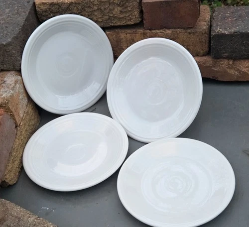 Fiesta 7-1/4" Salad Plates- Set of 4 in White - HLC USA