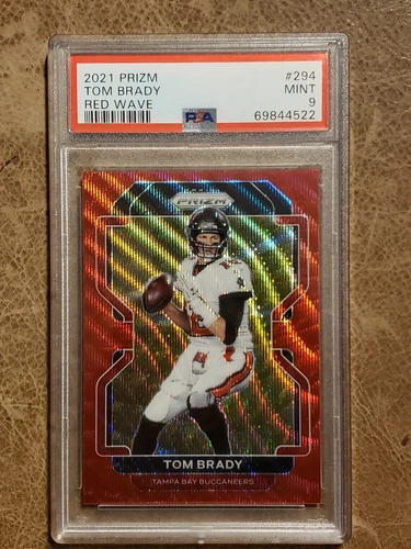 2021 Panini Prizm Red Wave Prizm /149 Tom Brady PSA 9