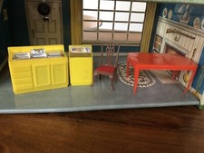 Vintage Marx 4 Piece Doll House Furniture Appliances / furniture. Dryer, sink