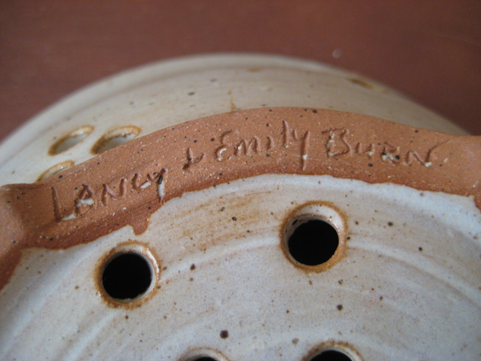 Rare SILVER DEW POTTERY Strainer Colander & Underplate Daufuskie Island