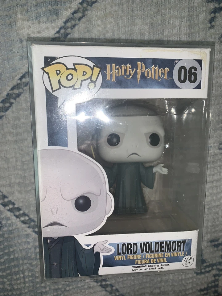 Funko Pop! Vinilo Harry Potter Lord Voldemort #6 + Protector Pop GRATIS Foto 2 de 4