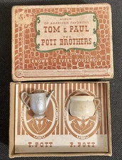 Tom & Paul-The Pott Brothers 1940 By H Fishlove & Co USA Novelty Miniatures