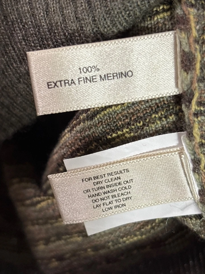 Cutter & Buck Mens XL Extra Fine Merino Wool Sweater Checkered Design Italy - Image 4 of 4