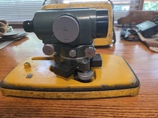 Hilger & Watts Microptic Split Bubble Engineers Level