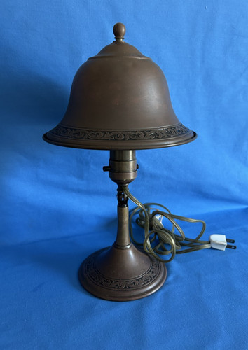 ANTIQUE GREIST MFG CO. Convertible Wall Sconce/Table  Lamp