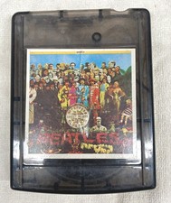 The Beatles- Sgt. Pepper s Lonely Hearts Club...