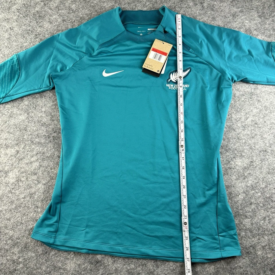 Women’s Nike New Zealand Dri-Fit Soccer Football Drill Top Jersey Size Large - Image 4 of 4
