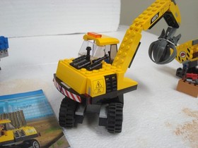 Lego City #60075 Excavator and Truck, 100% Complete, Retired, conveyor, Demo