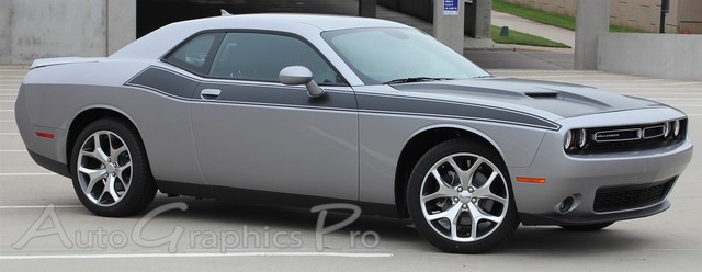 Dodge challenger pursuit