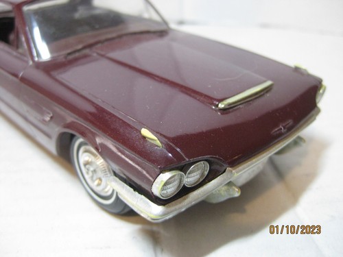 1965 FORD THUNDERBIRD HARDTOP PROMO VON AMT, SCHÖNE BURGUNDERFARBEN - Bild 9 von 11