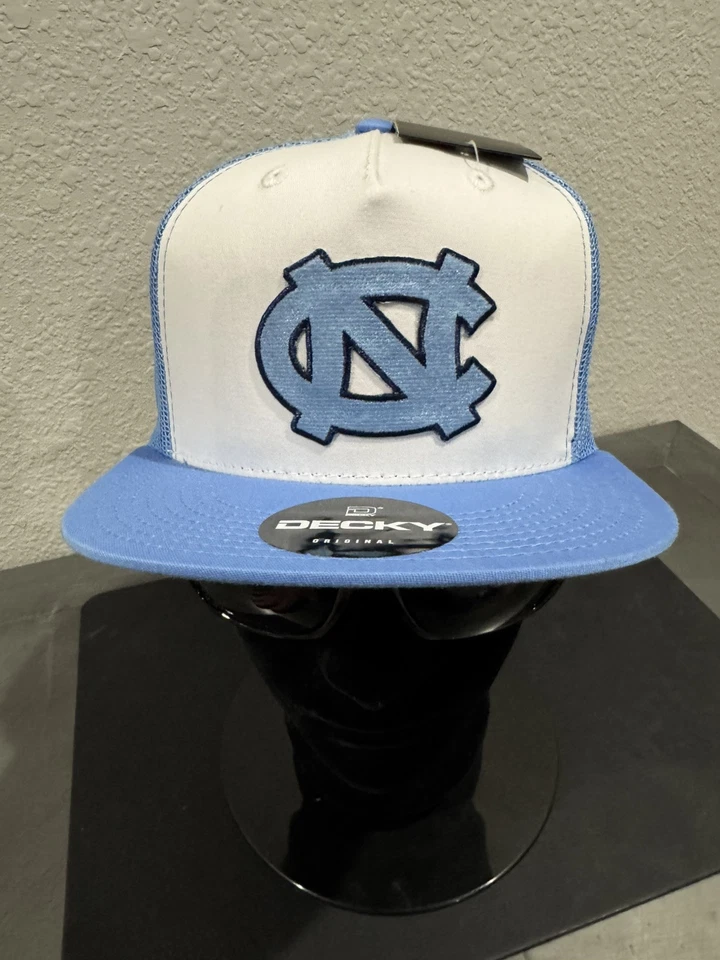 UNC North Carolina Tar Heels NC Clásico Logo Azul Camionero Snapback Sombrero NUEVO 🐏 Foto 2 de 4