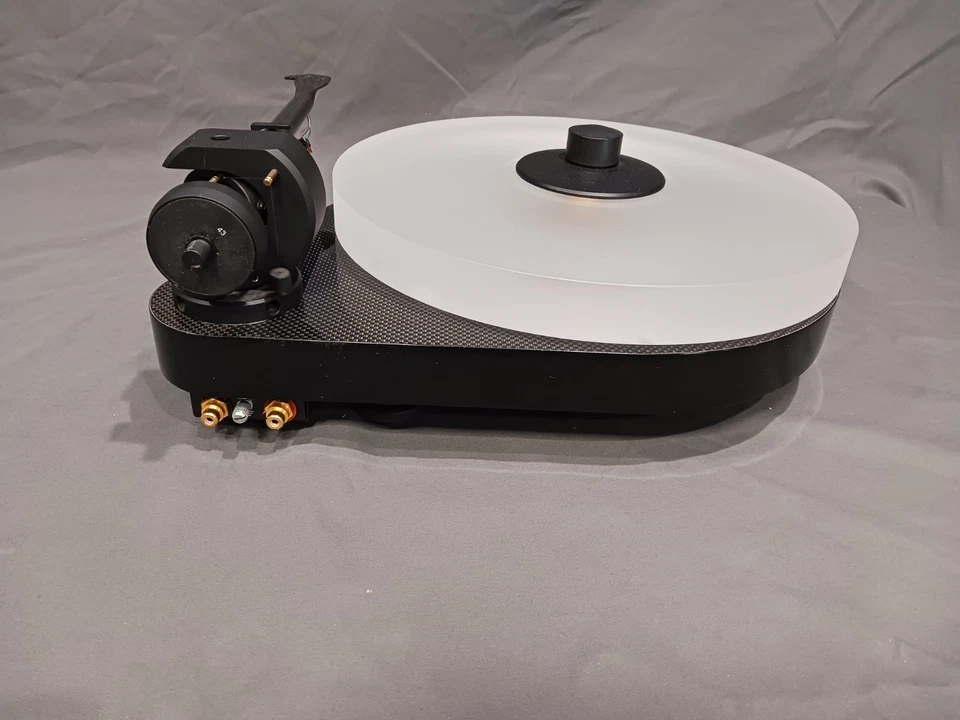 PRO-JECT RPM 5 CARBON PLATTENSPIELER - Bild 4 von 4