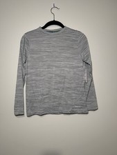 Boys Tek Gear Grey Long Sleeve Size Medium 10/12 NWT Dry Tek