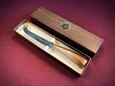 Vintage Abbeyhorn Ochsenhorn Käsemesser - verpackt 70er Jahre Kendal Heritage Besteck