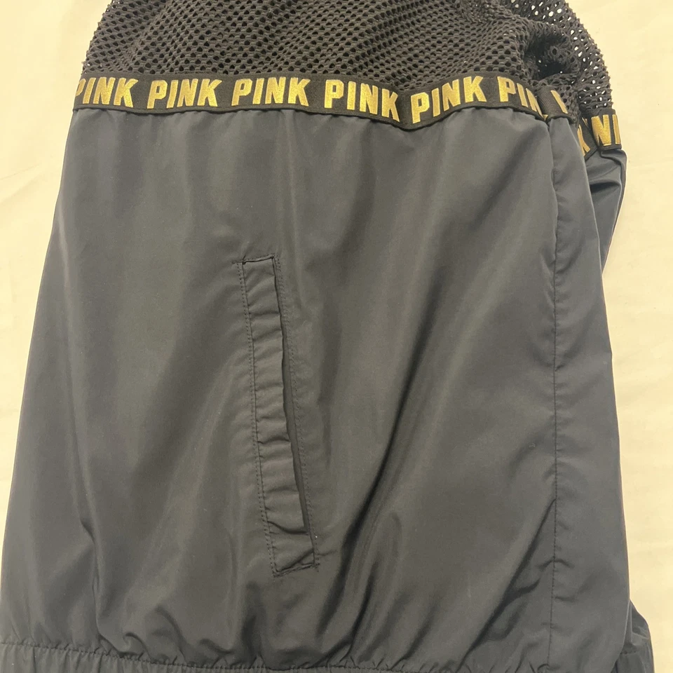 Chaqueta cortavientos ROSA Victoria's Secret negra dorada con logotipo cremallera malla con capucha talla M/L Foto 4 de 4