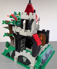 LEGO 6082 Fire Breathing Fortress Magic Dragon Castle Minifigures