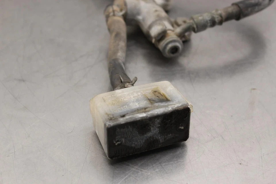 Yamaha YZ250F 2002 freno trasero cilindro maestro con depósito O920 Foto 3 de 4