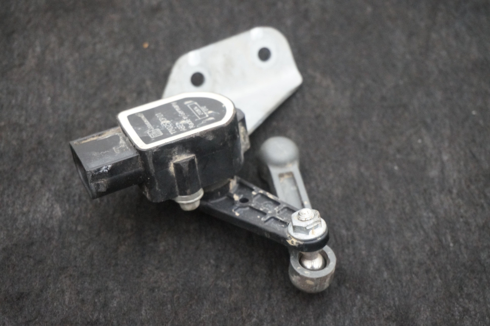 Suspension Height Sensor Module OEM 11M0253CP McLaren 650S 2015