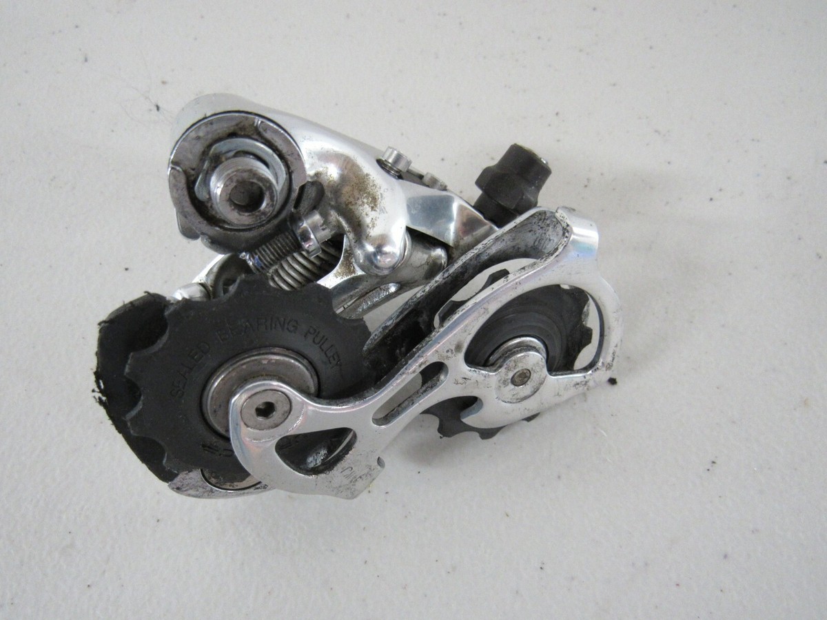 Dérailleur arrière SHIMANO DURA ACE 7700 9v (Ref 1591