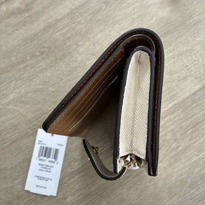 Coach 6390 Medium Corner Zip Wallet Chalk Crossgrain Leather for