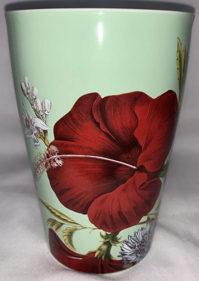 Tapa de taza Tea Forté Green Fleur Kati sin infusor 5,5" de alto Foto 3 de 4