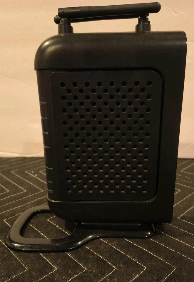 Belkin F5D8236-4 V2 High Performance N Wireless 4 Port 10/100 Router 300 Mbps - Image 4 of 4