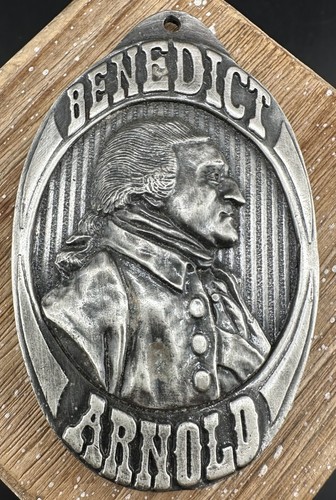 Benedict Arnold Expedition To Quebec Reenactment Medallion 1975