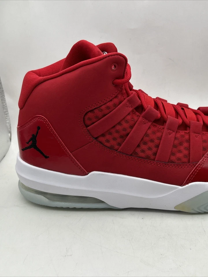 Jordan Max Aura Gimnasio Rojo EE. UU. Talla 10 CQ9451-600 Nuevo - Zapato Derecho Solo - 1 Zapato Foto 2 de 4