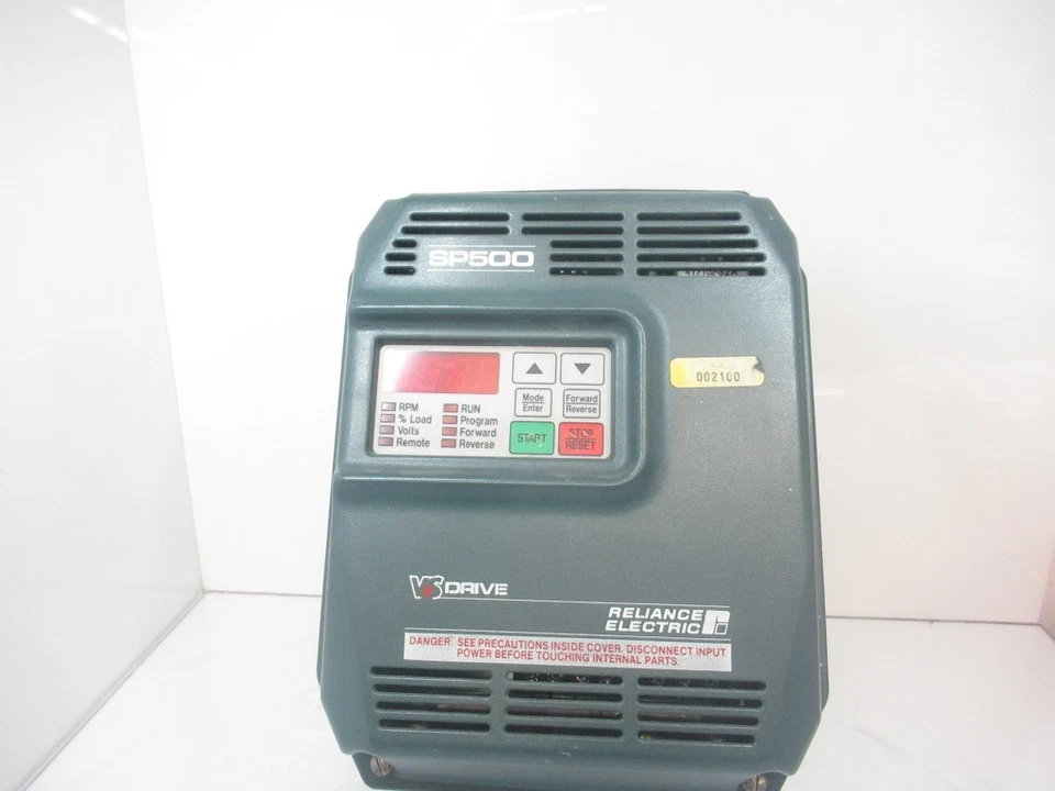 ABB Asea Brown Boveri Baldor Reliance 1SU41001 SP500 AC Drive - Image 2 of 4
