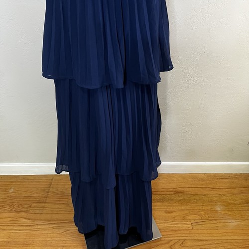Maxi Vestido Lulus Notorious Charm Azul Marino Plisado en Niveles Sweetheart Talla XS NUEVO - Imagen 3 de 10