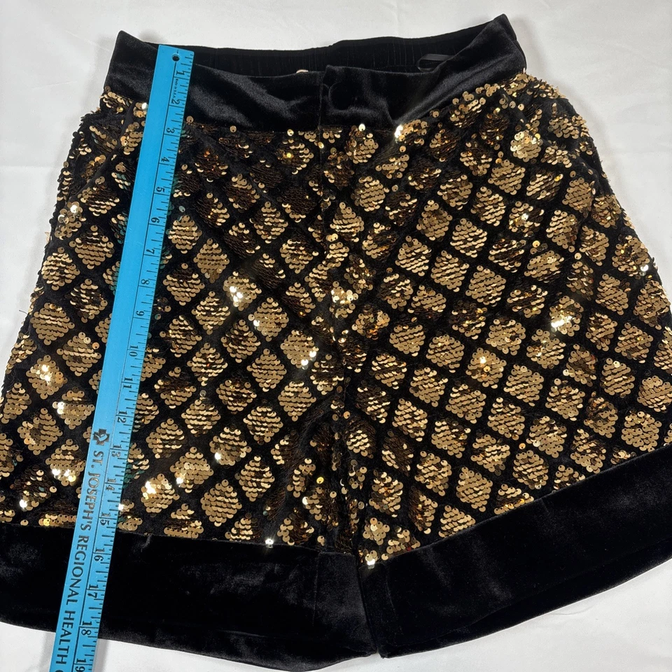 Pantalones Cortos Lentejuelas Terciopelo Y Color Dorado Talla M Nueva Cintura Elástica Foto 2 de 4