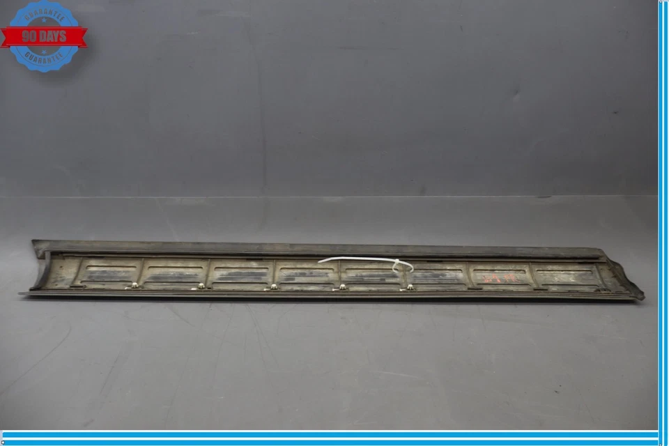 Moldura de puerta inferior delantera derecha lado pasajero Porsche Cayenne 03-10 OEM Foto 4 de 4