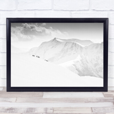 Summit Skiiers Lines Bright White Queue Mountain Alp Wandkunstdruck
