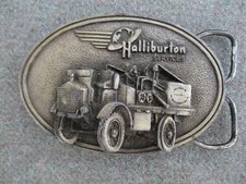 VINTAGE 1982 HALLIBURTON OIL WELL SERVICES BELT BUCKLE w PUMPER TRUCK
