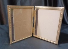 VINTAGE ORNATE GOLD METAL PHOTO DOUBLE HINGED STANDING FRAME 3.5 "X 5" MCM