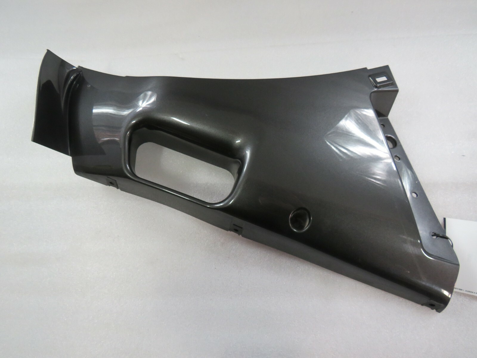McLaren 570S, RH, Right Side Moulding, Used, P/N 13A2281CP