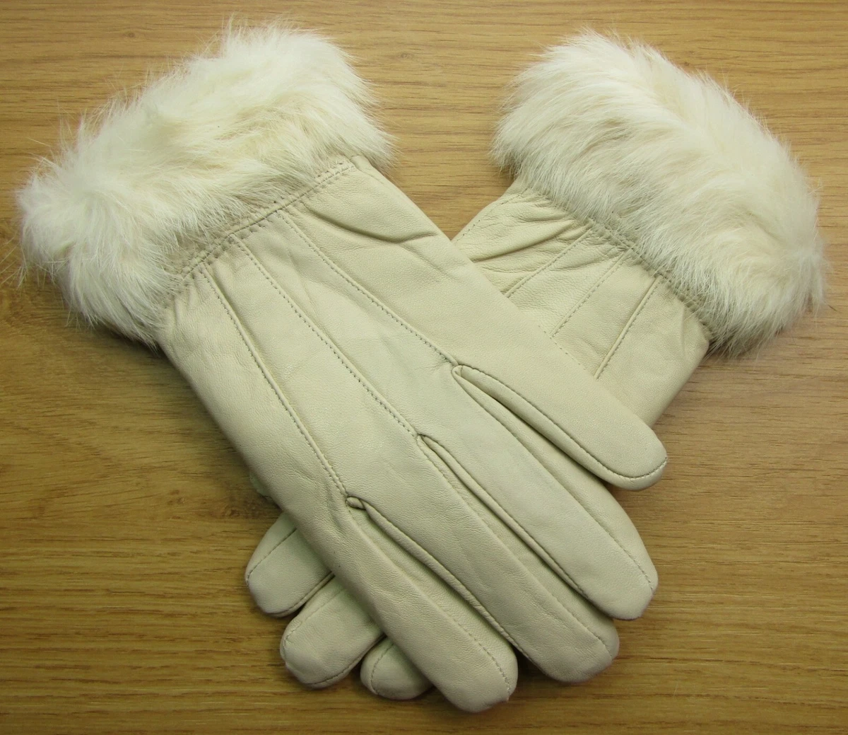 Ladies on sale fur gloves