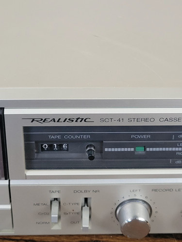 REALISTIC STEREO CASSETTE TAPE DECK SCT-41 SILVER VINTAGE - PARTS ONLY - READ - Picture 4 of 9