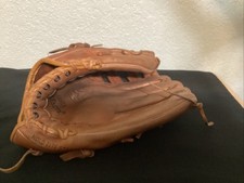 Vintage Wilson A9821 SB Special Leather Straplock 12" Baseball Glove RHT