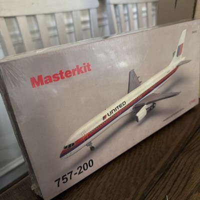 Masterkit 757-200 United Jetliner 1:144 Model Airplane Kit Sealed Made In USA