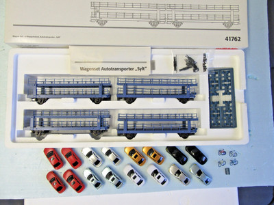 HO - Marklin 41762  Four Car Set ''Sylt'' Bilevel Auto Transport w/ 16 Auto & Bike