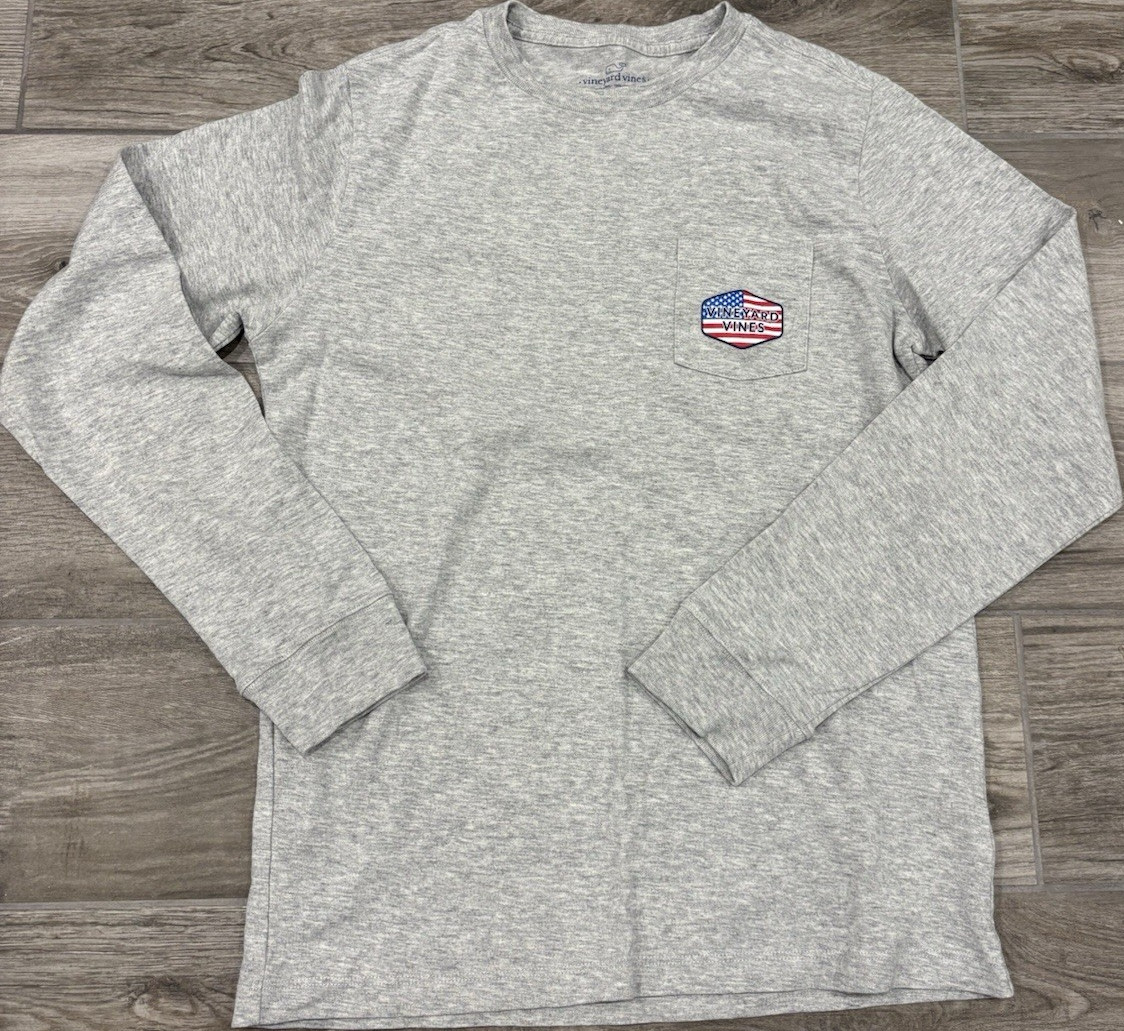 Vineyard Vines Gray Boy’s Long Sleeve USA Crew Neck Cotton Knit Tee M (12-14)