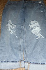NWT WOMENS GAP FACTORY BOYFRIEND JEANS-SIZE 16/33-LIGHT TO MEDIUM BLUE