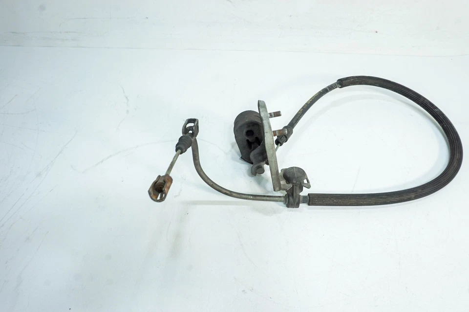 10-13 Mercedes E550 W212 OEM Emergency Parking Brake Center Cable Line Assy 5077 - Image 2 of 4