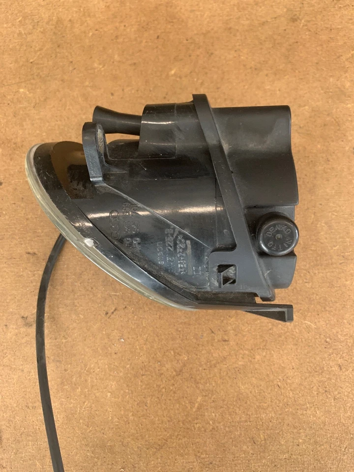 Faro antiniebla delantero izquierdo lado conductor 2005-2008 A6 Quattro/2007 2008 S6 4F0941699 Foto 3 de 4